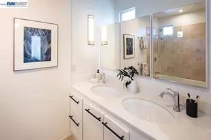 2420 9th Ave, Oakland, CA 94606 - Photo 32