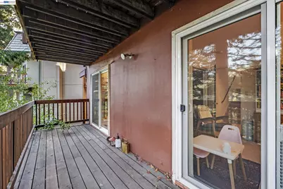 5982 Ascot Dr, Oakland, CA 94611 - Photo 26