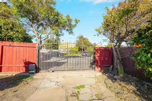 387 Tennyson Rd, Hayward, CA 94544 - Photo 44