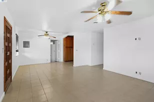 387 Tennyson Rd, Hayward, CA 94544 - Photo 14