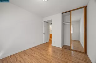 5910 Chabot Rd, Oakland, CA 94618 - Photo 36