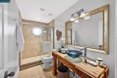 951 Redwood Dr, Danville, CA 94506 - Photo 38