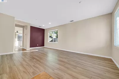 489 Silverwood St, Brentwood, CA 94513 - Photo 4