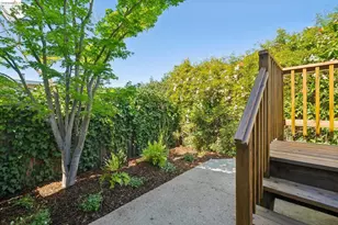 1524 Hampel St, Oakland, CA 94602 - Photo 40