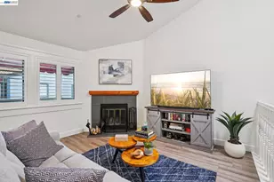 1255 Los Robles Ave, Pasadena, CA 91104 - Photo 2