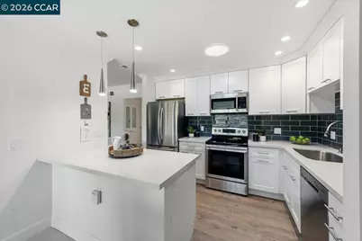 1217 Leisure Ln #5, Walnut Creek, CA 94595 - Photo 2