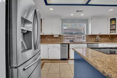 31262 San Andreas Dr, Union City, CA 94587 - Photo 22