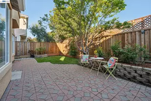 321 Ratto Rd, Alameda, CA 94502 - Photo 16