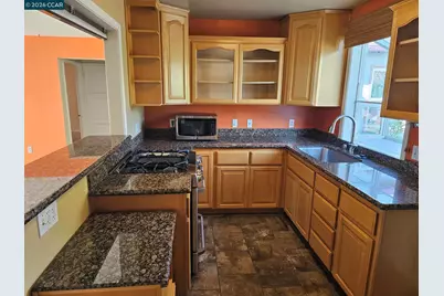 950 Kelvin Ct, El Sobrante, CA 94803 - Photo 10