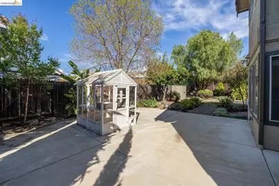 5037 Bronco Court, Antioch, CA 94531 - Photo 46
