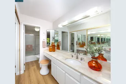 600 Terra California Dr #4, Walnut Creek, CA 94595 - Photo 18