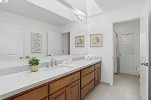 2402 Royal Oaks Dr, Alamo, CA 94507 - Photo 30