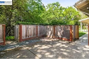 2402 Royal Oaks Dr, Alamo, CA 94507 - Photo 36