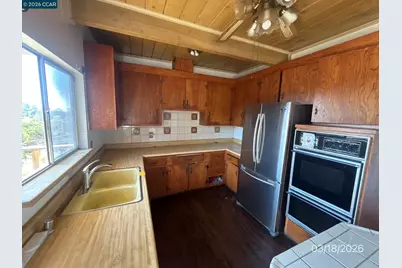 6233 Leona St, Oakland, CA 94605 - Photo 14