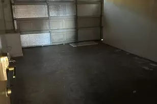 6233 Leona St, Oakland, CA 94605 - Photo 2