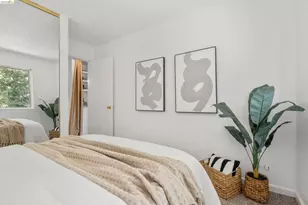 1237 Pine Creek Wy, Concord, CA 94520 - Photo 24