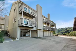 117 Ascot Ct, Moraga, CA 94556 - Photo 24