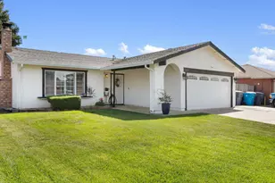 1143 Bedford, Vacaville, CA 95687 - Photo 2
