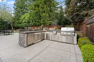 2726 Chateau Way, Livermore, CA 94550 - Photo 48