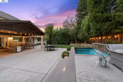 2726 Chateau Way, Livermore, CA 94550 - Photo 18