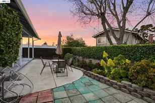 15 Sequoyah View Ct, Oakland, CA 94605 - Photo 26