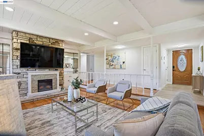 15 Sequoyah View Ct, Oakland, CA 94605 - Photo 12