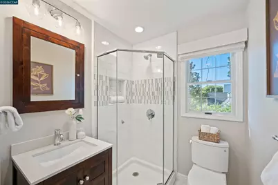 120 Las Vegas, Orinda, CA 94563 - Photo 16
