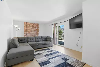 6635 Maple Dr, Dublin, CA 94568 - Photo 14