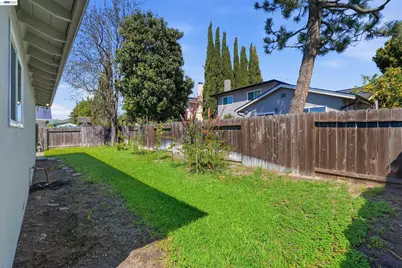 6635 Maple Dr, Dublin, CA 94568 - Photo 32