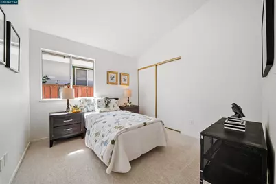 1191 Red Leaf Way, Pittsburg, CA 94565 - Photo 20