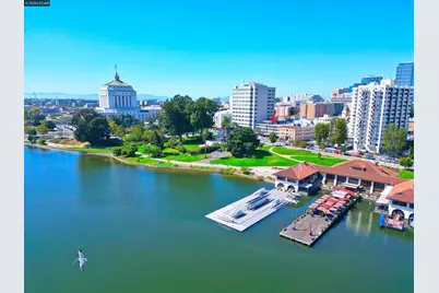 1425 Lakeside Drive #101, Oakland, CA 94612 - Photo 2