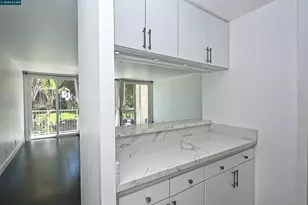 1425 Lakeside Dr, Oakland, CA 94612 - Photo 14