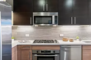 6465 San Pablo, Oakland, CA 94608 - Photo 20
