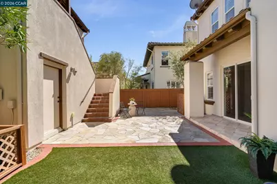 2359 Magnolia Bridge Dr, San Ramon, CA 94582 - Photo 30
