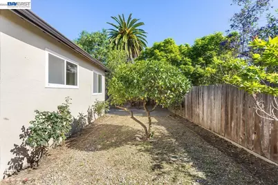 1848 Walnut St., Alameda, CA 94501 - Photo 40