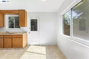 1848 Walnut St, Alameda, CA 94501 - Photo 34