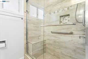 1848 Walnut St, Alameda, CA 94501 - Photo 12