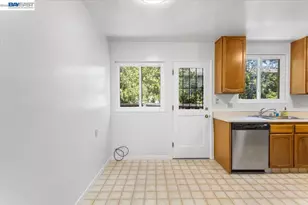 1848 Walnut St, Alameda, CA 94501 - Photo 16