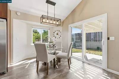 2280 Crest Ave, Martinez, CA 94553 - Photo 14