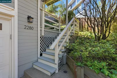 2280 Crest Ave, Martinez, CA 94553 - Photo 2