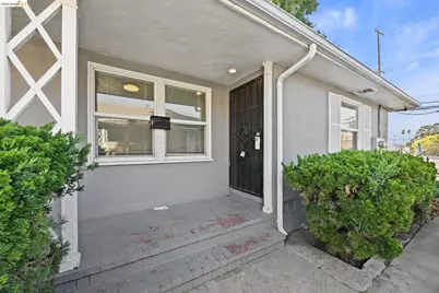 2218 82nd Ave, Oakland, CA 94605 - Photo 2