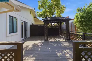 285 Claudia Ct, Moraga, CA 94556 - Photo 38