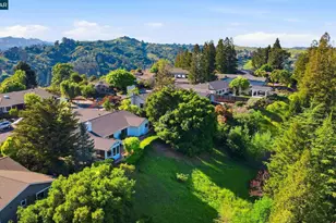 285 Claudia Ct, Moraga, CA 94556 - Photo 44