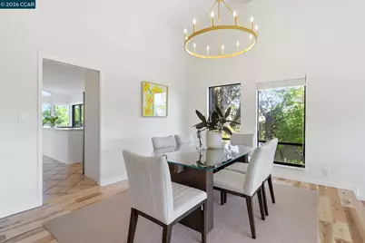 285 Claudia Ct, Moraga, CA 94556 - Photo 8