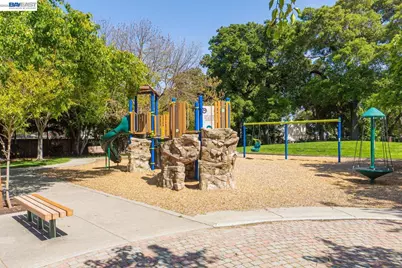 7642 Arbor Creek Circle, Dublin, CA 94568 - Photo 14