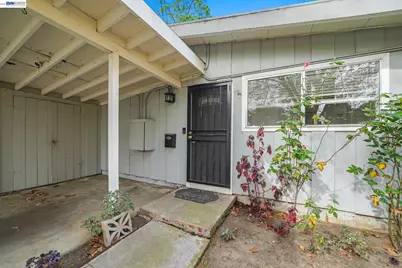 2315 Ralmar Ave, East Palo Alto, CA 94303 - Photo 6