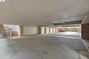 1594 Tucker St, Oakland, CA 94603 - Photo 24