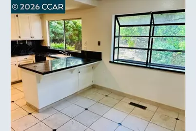 2814 Harris Dr, Antioch, CA 94509 - Photo 4