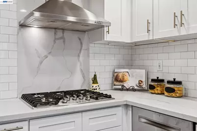 622 Ironwood Rd, Alameda, CA 94502 - Photo 12