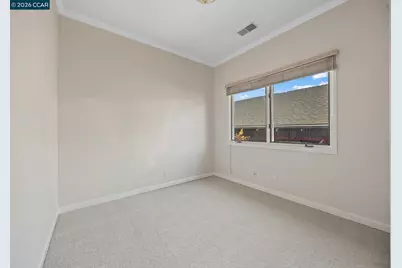 5910 Chabot Rd, Oakland, CA 94618 - Photo 18